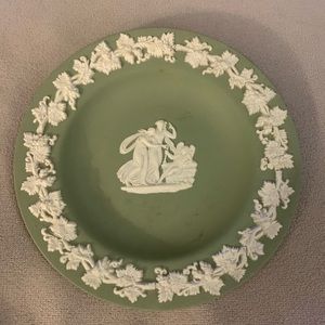 Wedgwood jade green trinket dish